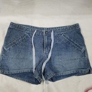 Tilt Jean shorts